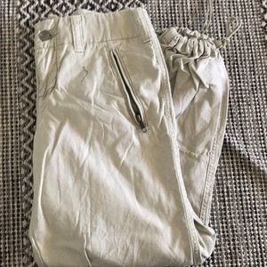 Women’s Express Cargo Pants /Capri Size 1/2
